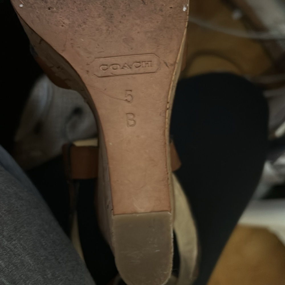 Coach Wedges - Size 5 - Picture 4 of 4